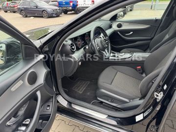 Mercedes E 220 - 9