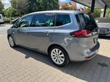 Opel Zafira Tourer*2.0 CDTI*7-Sitzer*Pano*Kam*Spur* - Opel Zafira Tourer mit Diesel-Antrieb