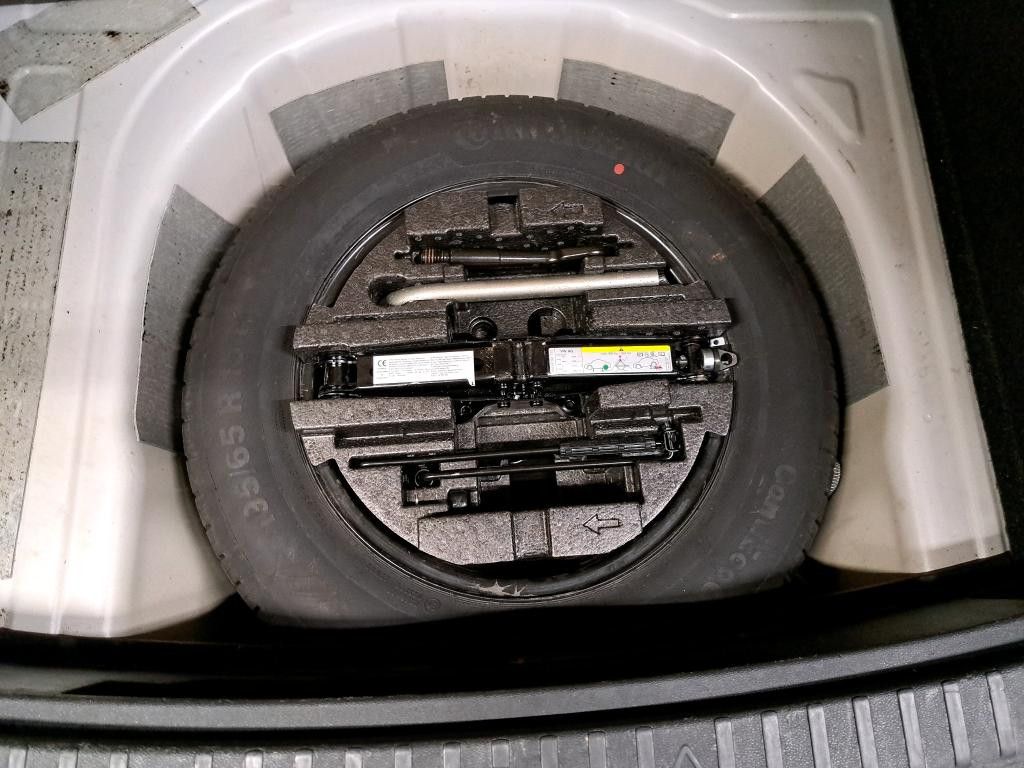 Fahrzeugabbildung SKODA Scala Ambition DAB GRA Navi LED PDC Lane-Assist