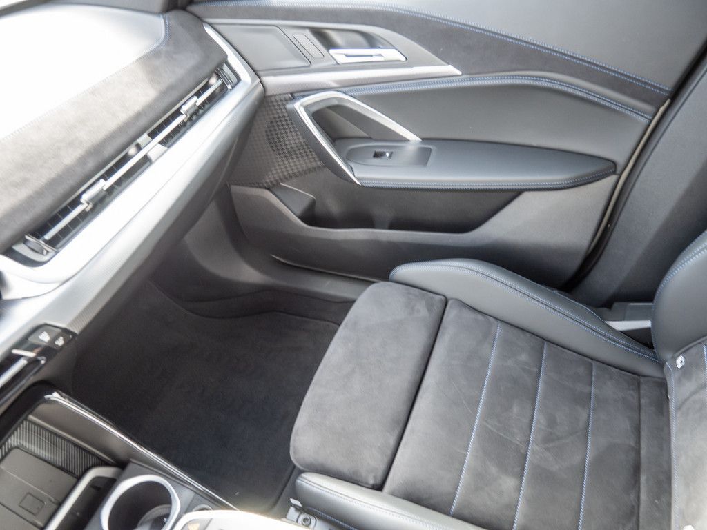 BMW X1 sDrive 18i M-Sport PANO AHK KAM LED SHZG foto 18