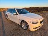 BMW 530d Touring A Luxury Line Luxury Line
