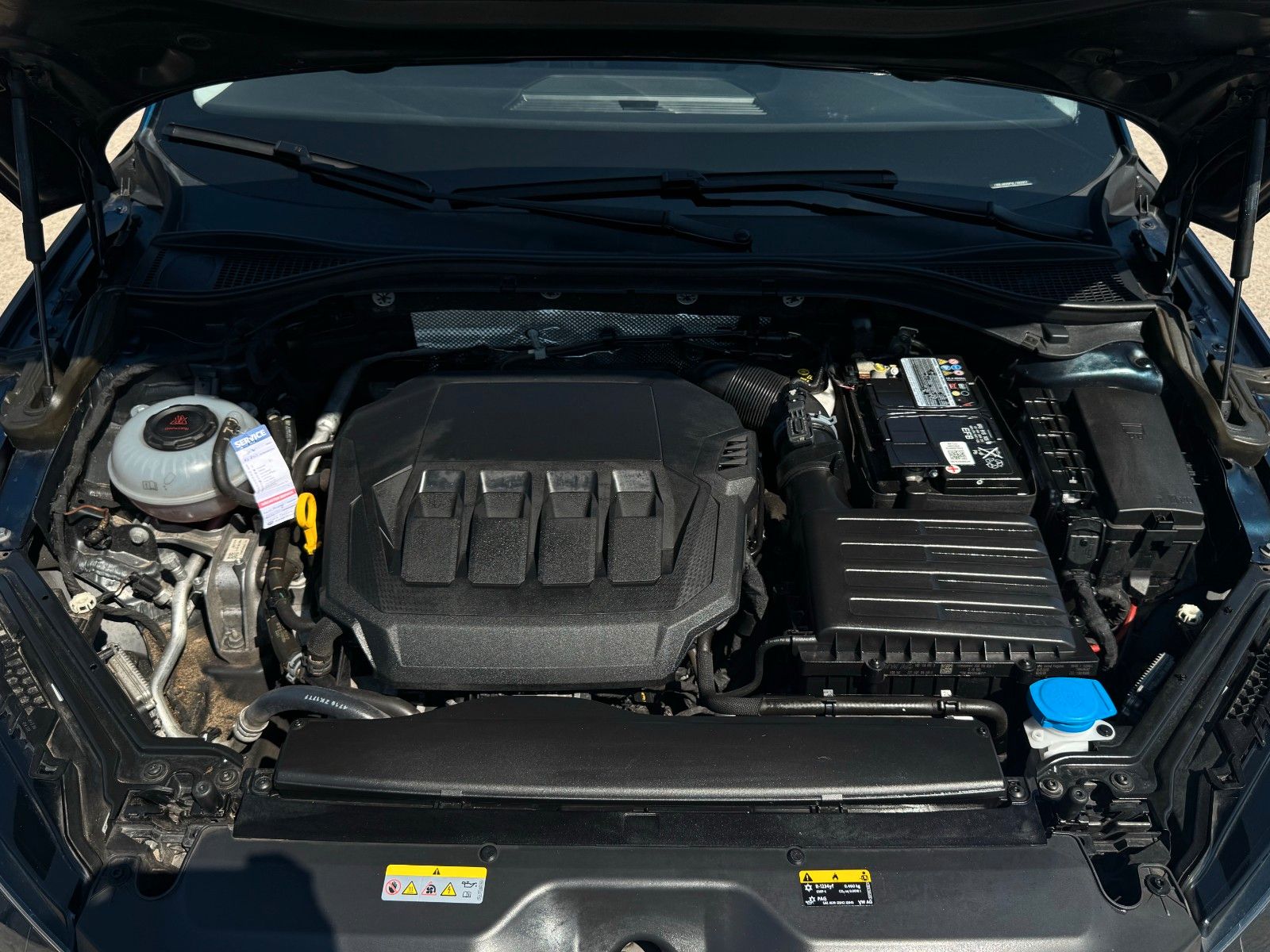 Fahrzeugabbildung SKODA Superb 2.0 TSI L&K Canton Pano Mem. ACC AHK LED