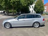 BMW 320 320d*TÜV/AU 08/2027*KLIMA*SCHIEBDACH*PDC* - BMW 320 aus 2006: 320d