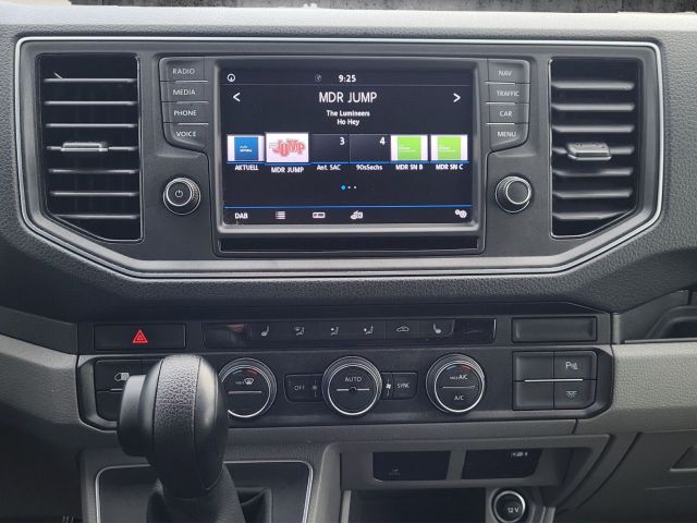 e-Crafter ergoSitz LED ParkPilot