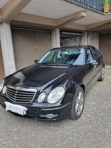 Mercedes-Benz E 320 CDI 4MATIC AVANTGARDE  - Mercedes-Benz E 320 aus 2009