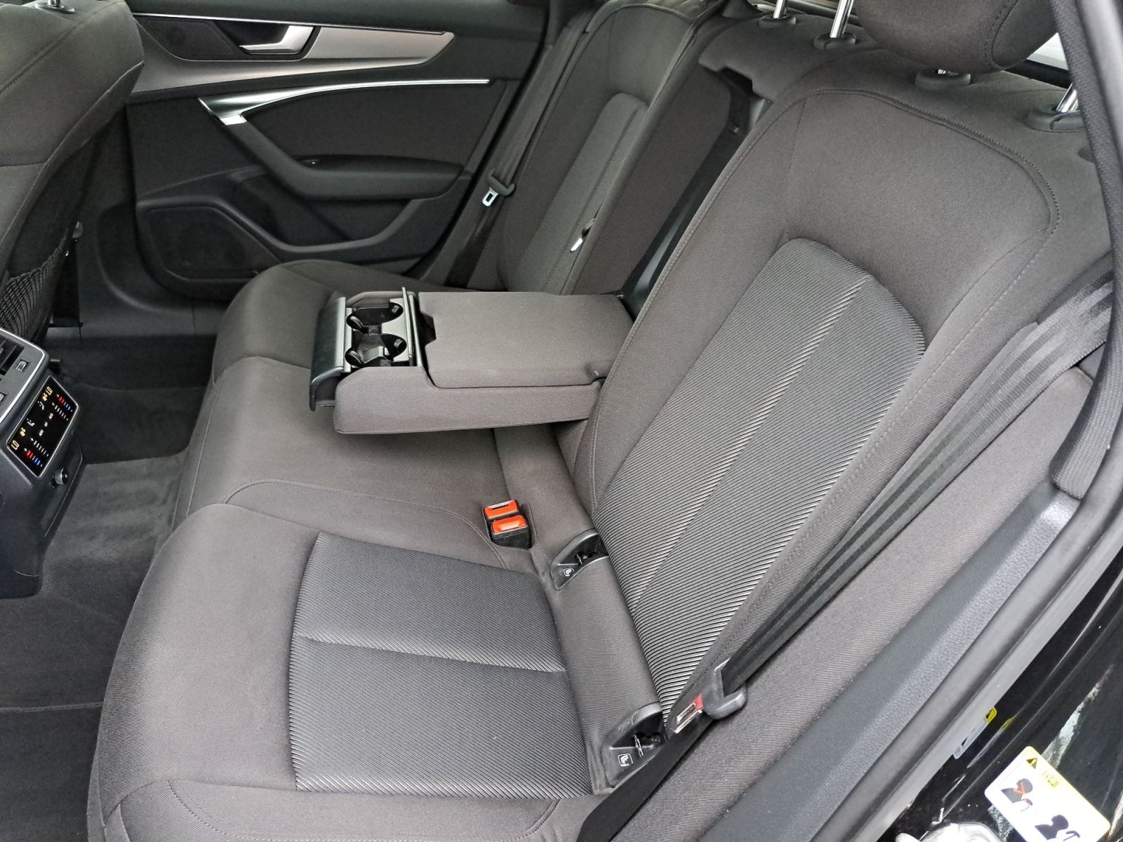 Audi A6 - Bild 12