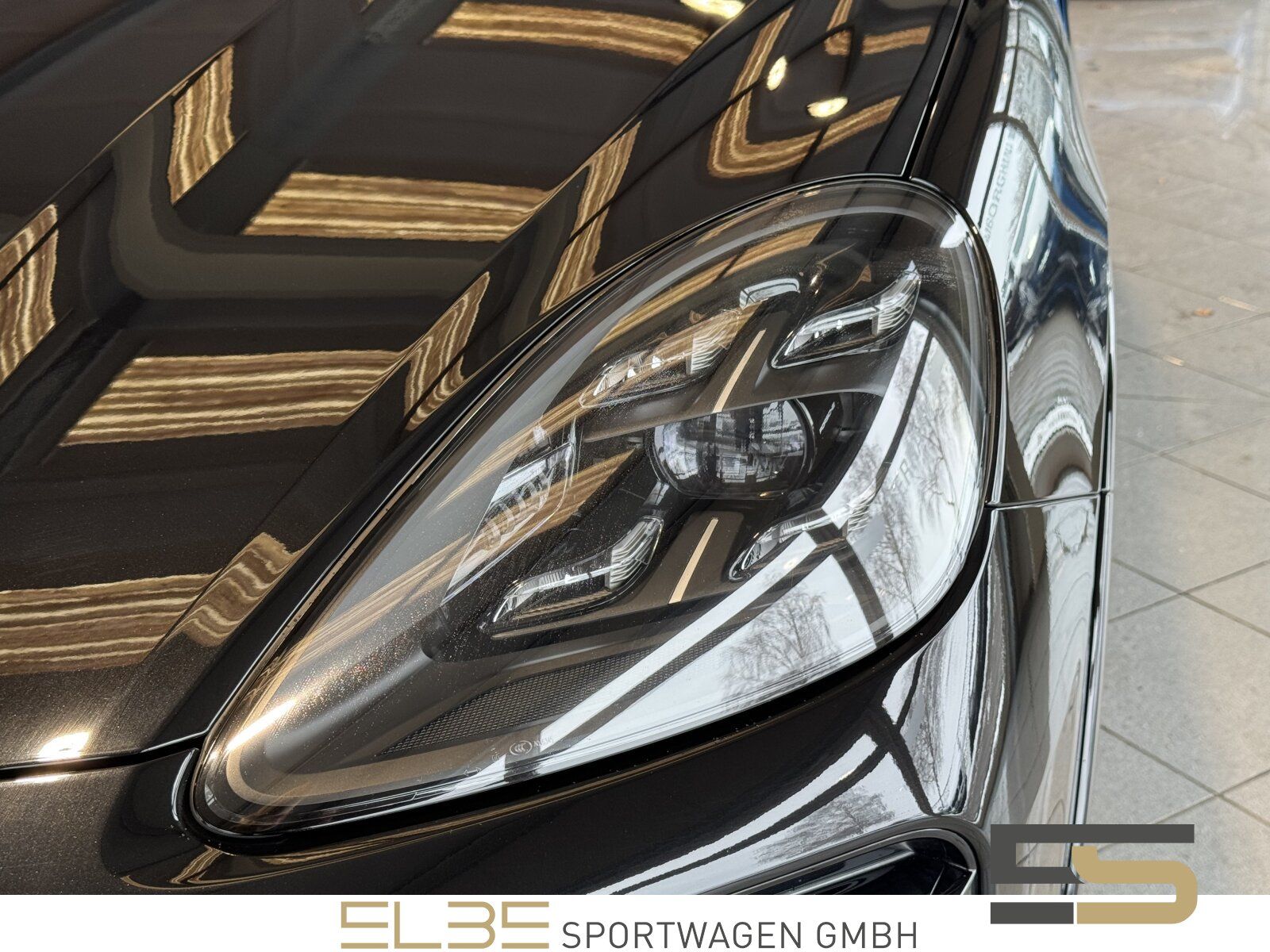 Porsche Cayenne Coupe Turbo CARBON MATRIX HUD INNO SPORT foto 7