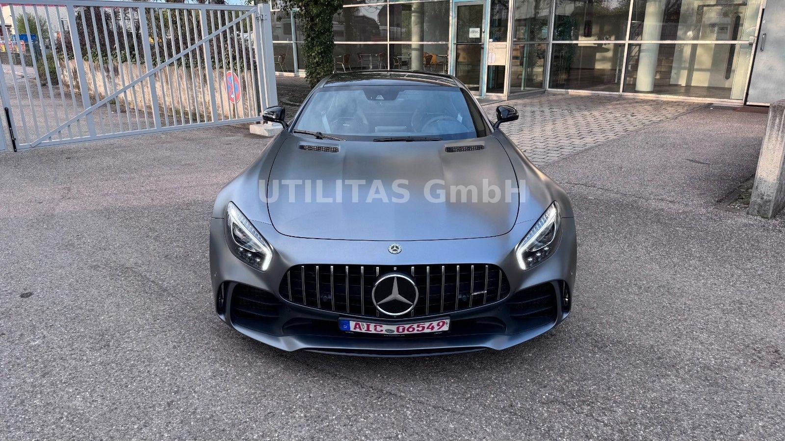 Mercedes-Benz AMG GTR | Carbon | Keramik | Burmester | designo