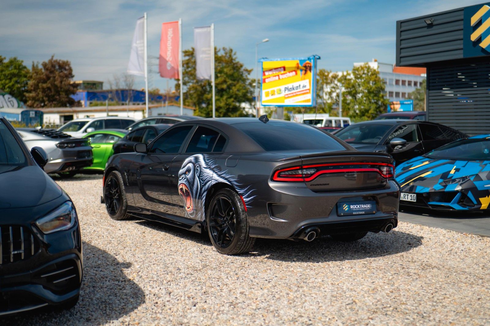 Fahrzeugabbildung Dodge Charger 5.7 V8 HEMI R/T KONG Night Performance