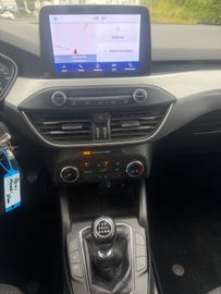 Ford Focus - 11