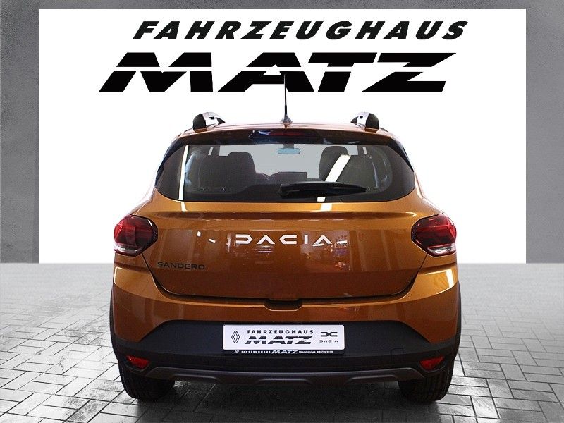 Fahrzeugabbildung Dacia Sandero TCe90 Stepway Expression*Media Display*