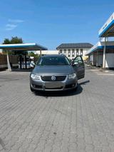 Volkswagen VW Passat Kombilimosine - Volkswagen Passat aus 2008: Kombi