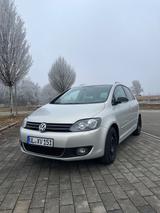 Volkswagen Golf Plus 1.6 TDI DSG Style / 8-fach Bereift / - Volkswagen Golf Plus: Kombi
