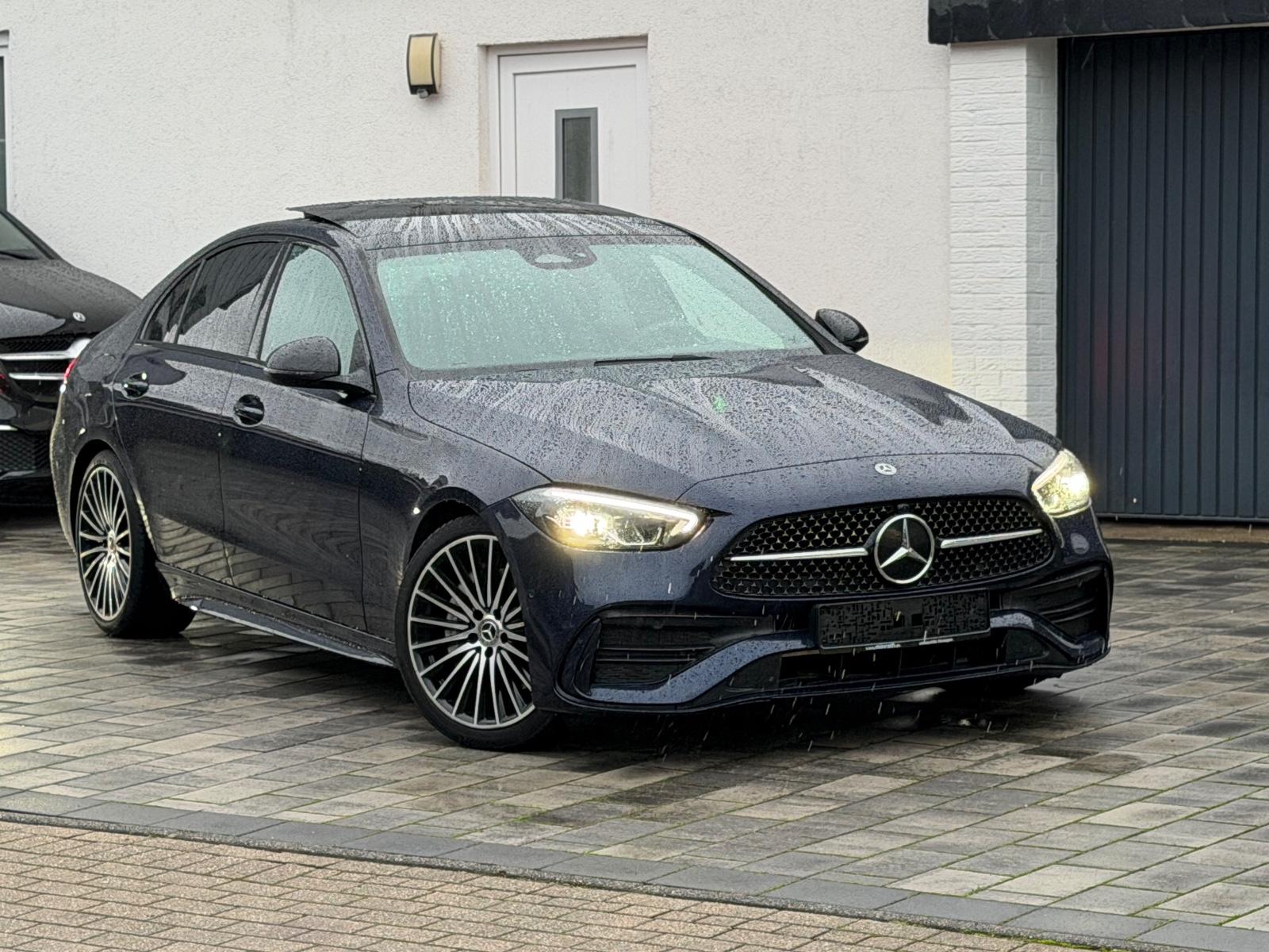 Mercedes-Benz C 180 AMG*Panorama*Totwinkel*Kamera*Led*Top zu