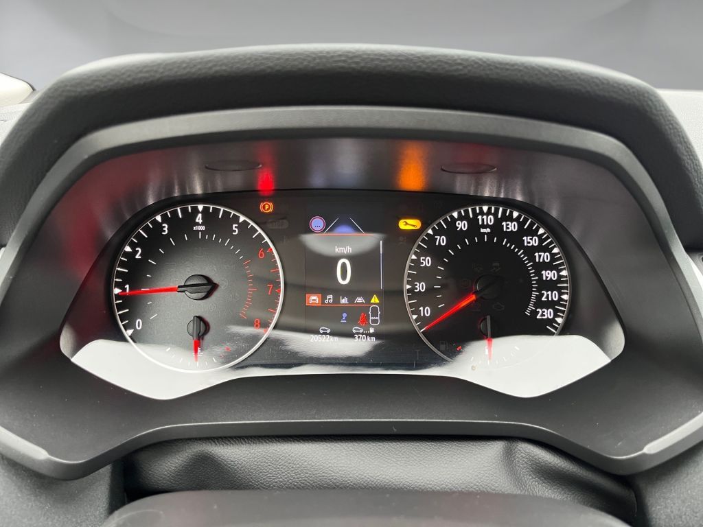 Renault Captur TCe 90 EQUILIBRE – Bild 12