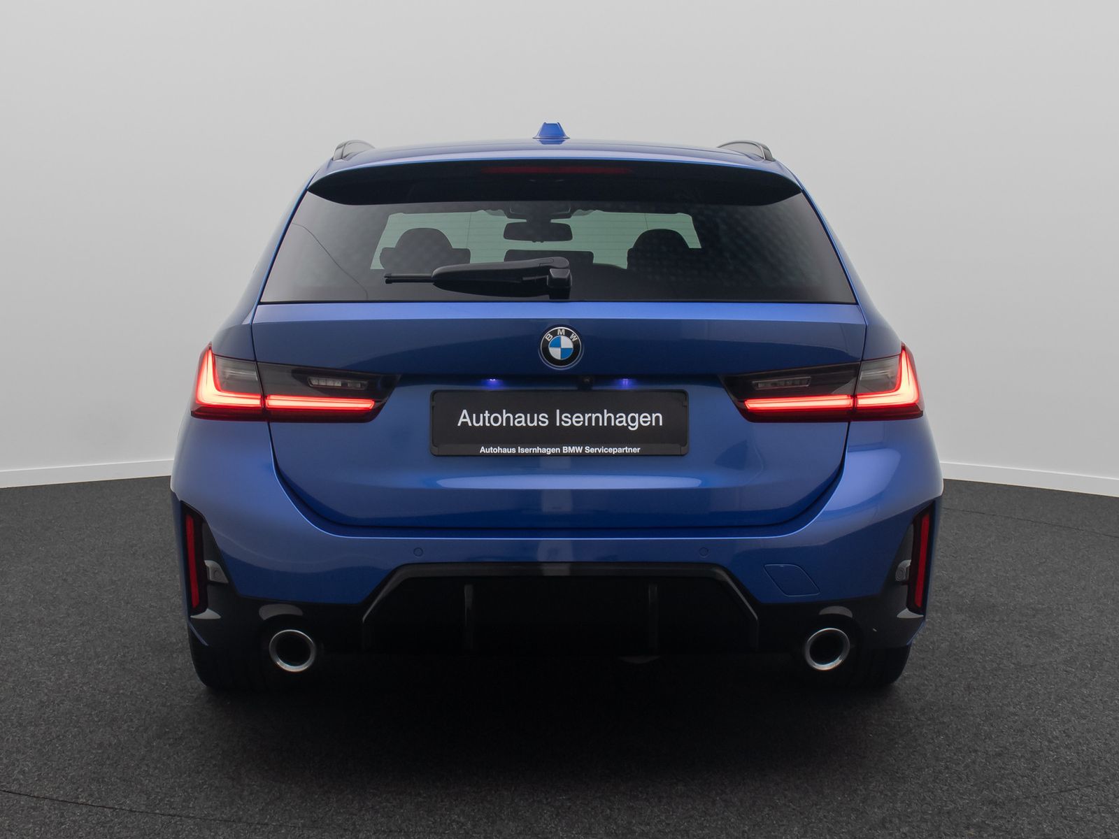 Fahrzeugabbildung BMW 320d xD M Sport 360° HUD DAB AHK Alarm Panorama