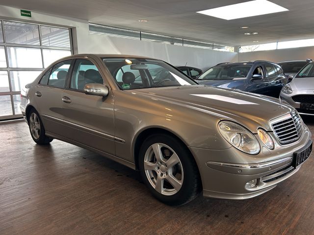 Fahrzeugabbildung Mercedes-Benz E 200 Kompressor Avantgarde