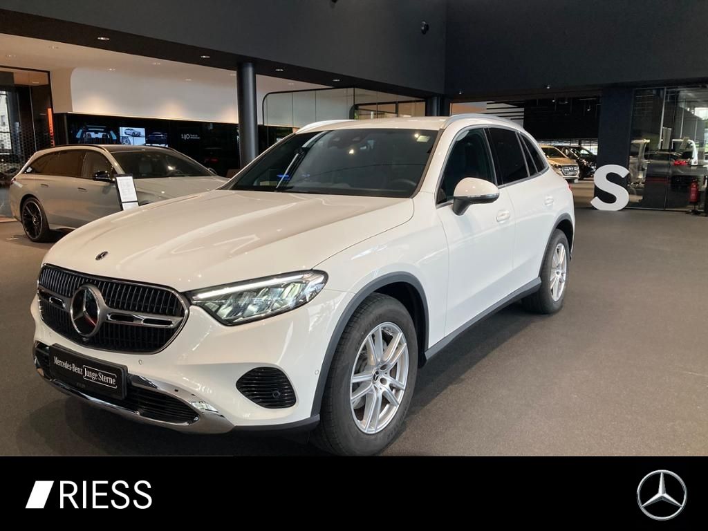 Mercedes-Benz GLC 220 d 4M AHK+LED+Distronic+MBUX+Ambiente++++