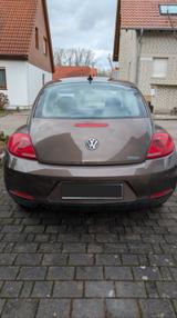 Volkswagen Beetle 1.6 TDI Design Design - Volkswagen Beetle aus 2012 mit Diesel-Antrieb