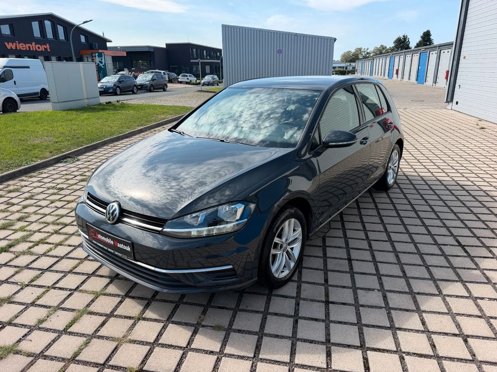 Image of Volkswagen Golf