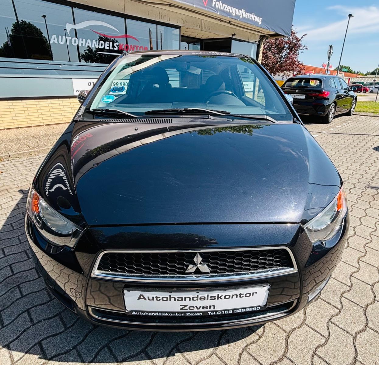 Mitsubishi Colt Lim. 3-trg. XTRA/1.3 Benzin/Klima