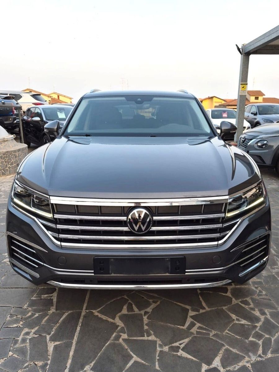 Volkswagen Touareg 3.0 V6 TDI 286 CV SCR Eleganc imagem 2
