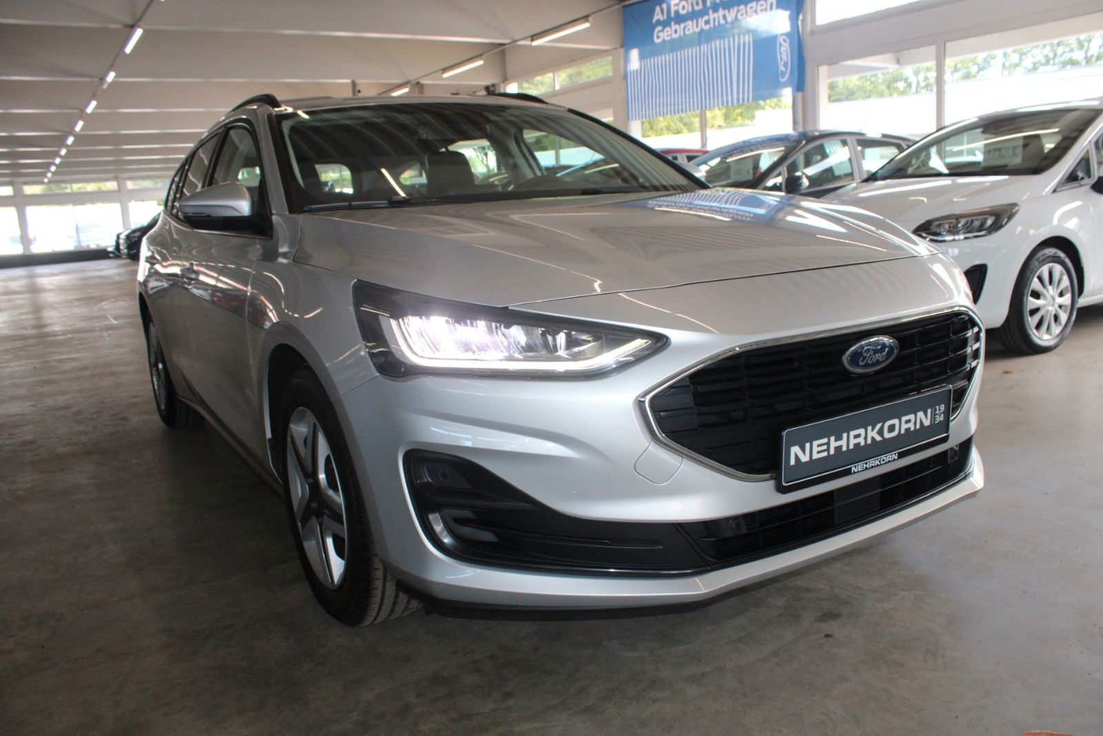 Fahrzeugabbildung Ford Focus Turnier Cool & Connect NAVI CAM WinterPak.
