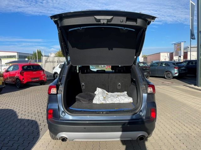 Fahrzeugabbildung Ford Kuga Plug-In Hybrid Titanium X LED HeadUpDisplay