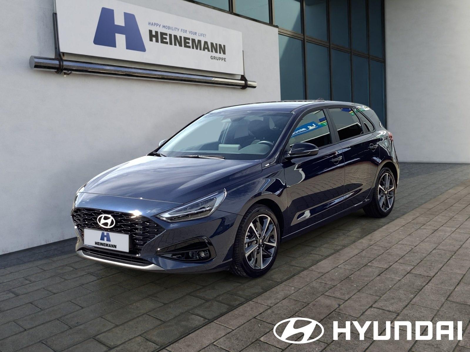 Hyundai i30 8-fach bereift|RFK|SHZ|LHZ|Navi|PDC vorne