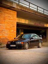 BMW E36 316i wenig Kilometer! - BMW 316 Limousine 316i e36 mit Benzin-Antrieb
