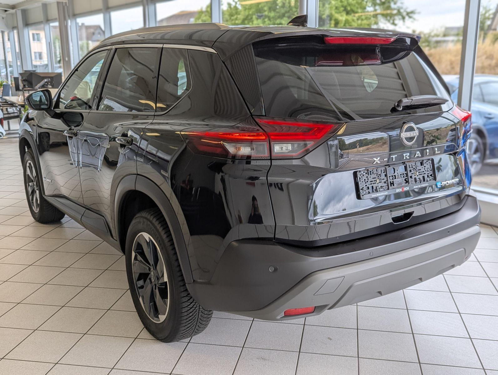 Fahrzeugabbildung Nissan X-Trail 1.5 e-Power N-Connecta ACC 360 Navi 12"