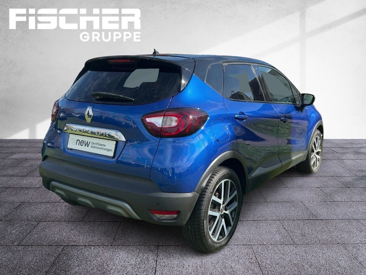 Fahrzeugabbildung Renault Captur Version S TCe 150 GPF ABS Fahrerairbag ES - mit KI generiert/bearbeitet