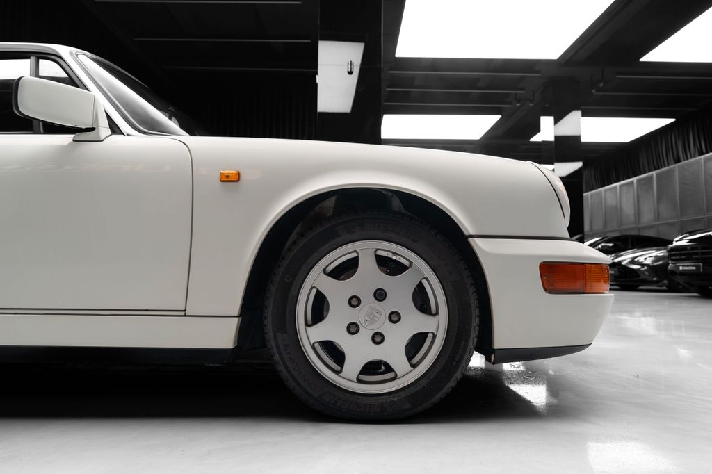 PORSCHE 964 1990