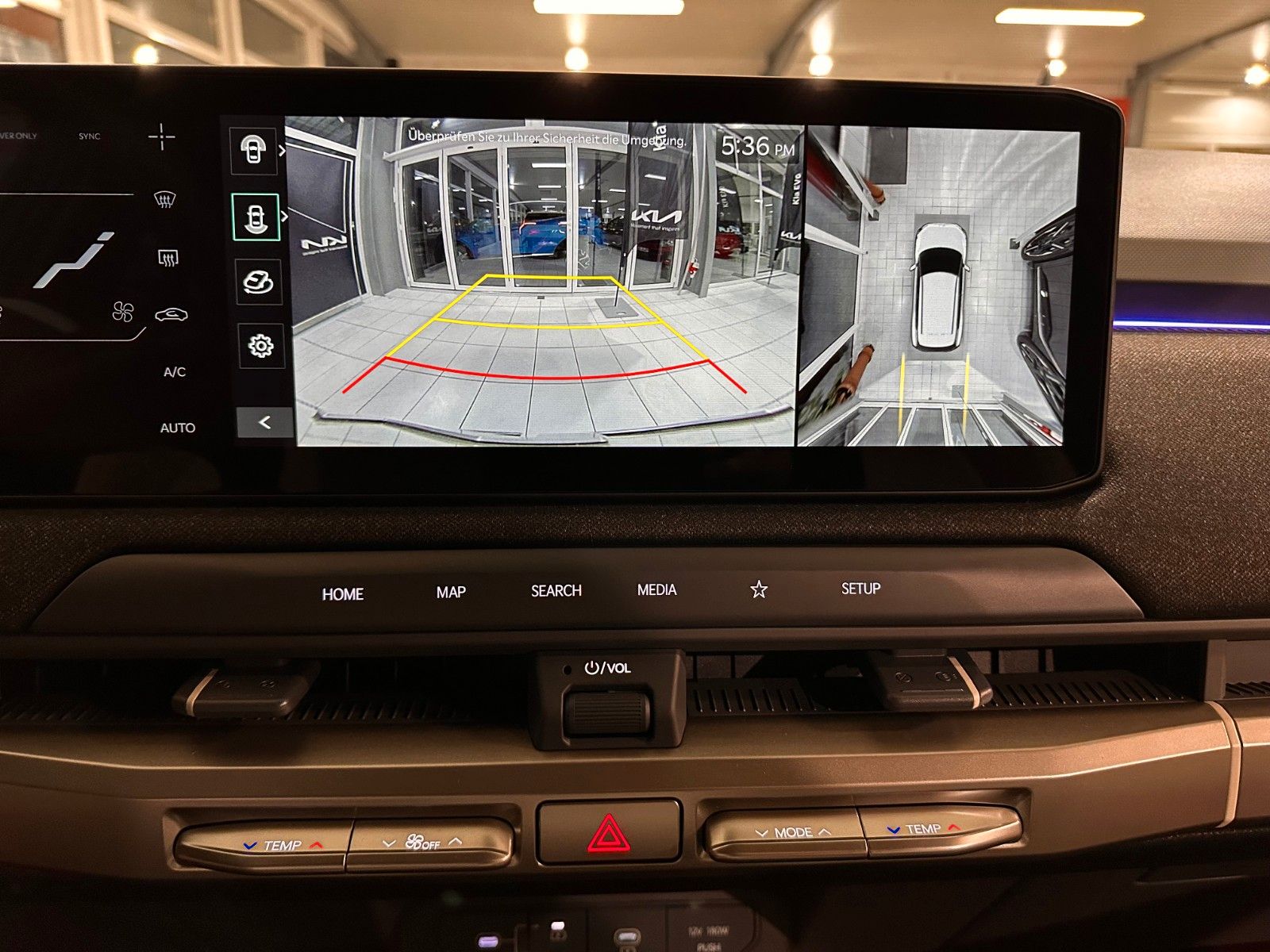 Fahrzeugabbildung Kia EV3  81.4 GT-LINE DWP COM