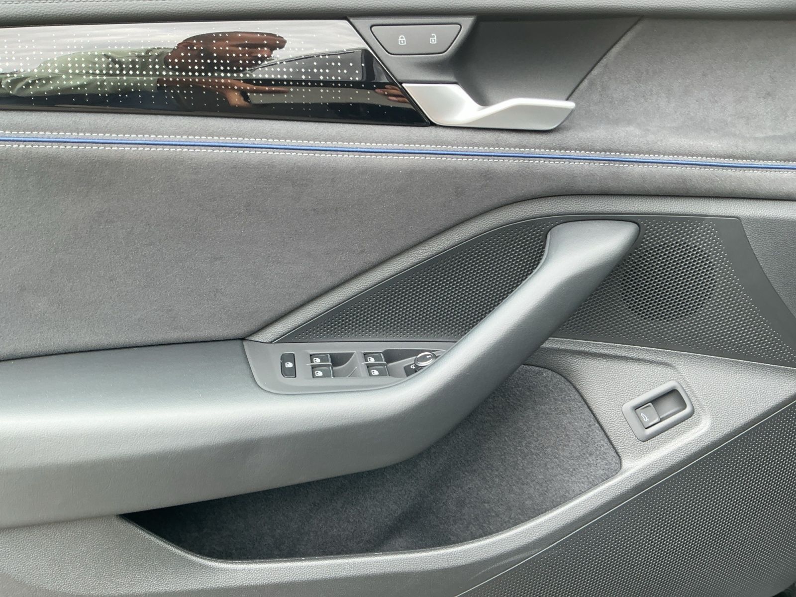 Volkswagen Passat Variant - Bild 15