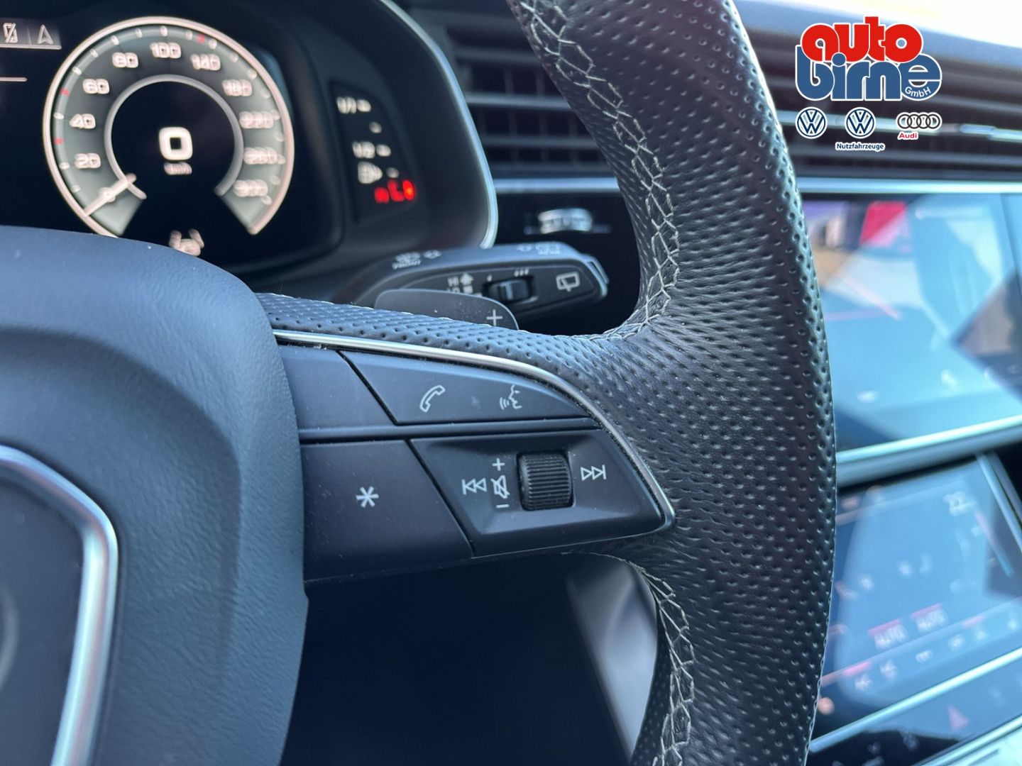 Q7 55 TFSI e quattro S line S-line Sportpaket HU