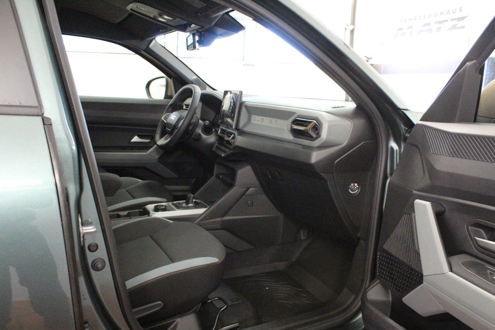 Fahrzeugabbildung Dacia Duster hybrid-G 150 4x4 Extreme MY26