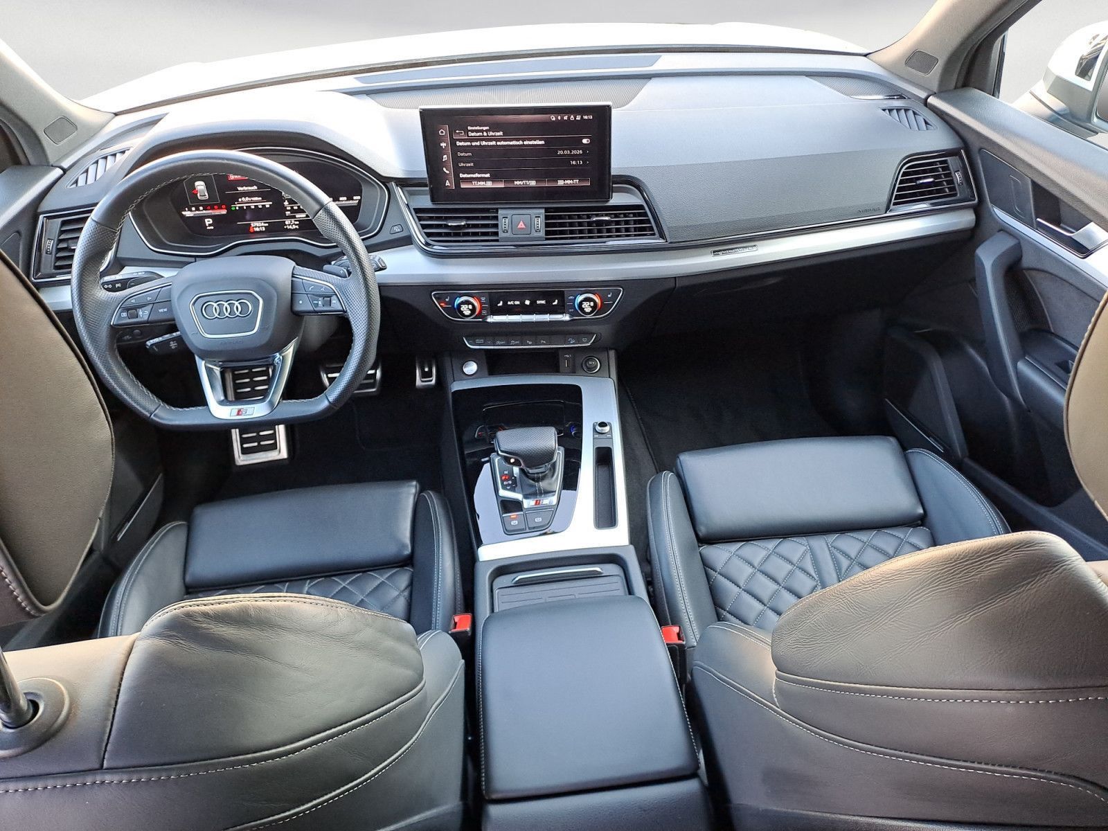 Audi SQ5 - Bild 12