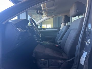Volkswagen Passat Variant - 7