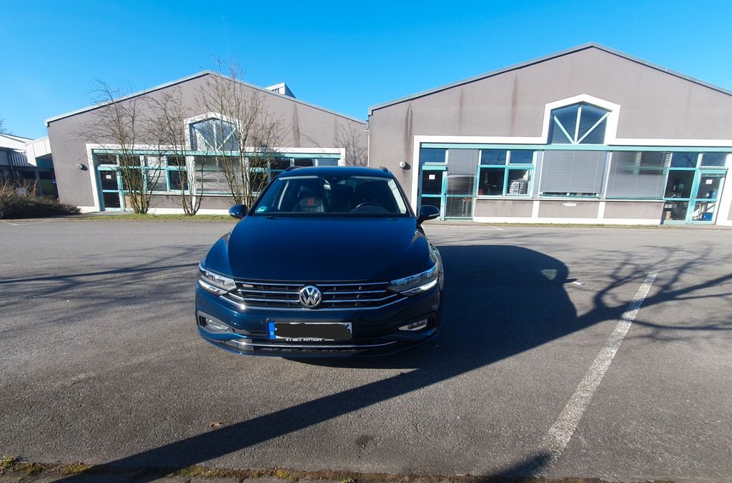Image of Volkswagen Passat Variant
