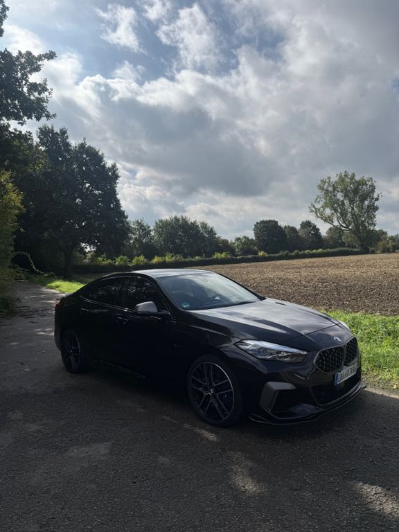 Image of BMW M235