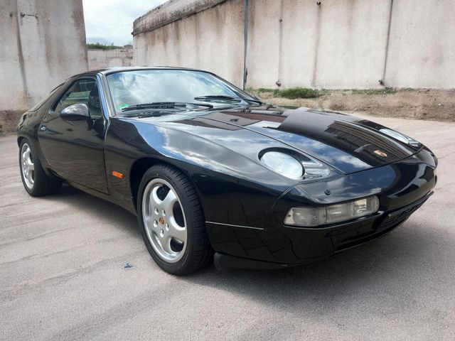 Porsche 928 5.0 V8 GTS TOP Historie Klima SHZ Schiebed.