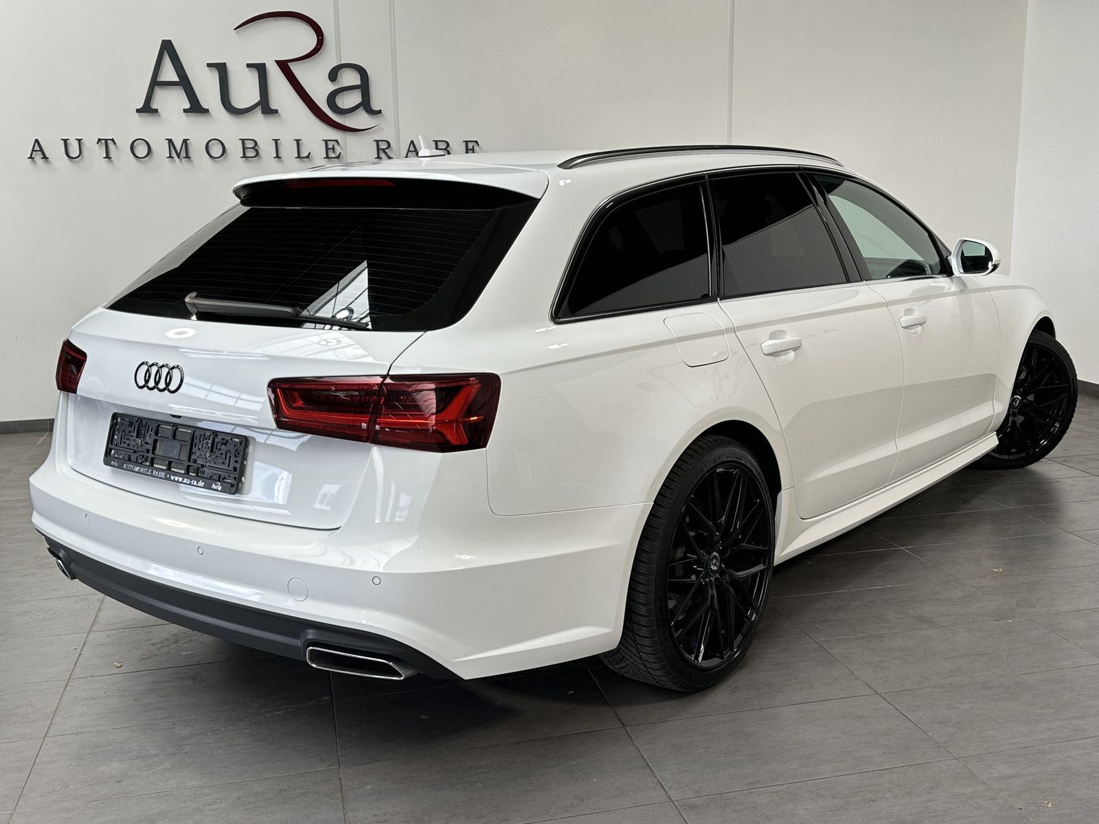 Fahrzeugabbildung Audi A6 Avant 2.0 TDI S-Tronic Ultra NAV+XEN+PANO+KAM