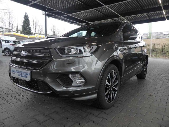 Ford Kuga ST-Line 4X4,CAM,NAV,Panodach