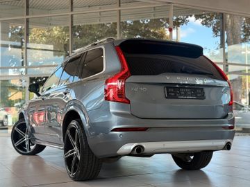 Volvo XC90 - 8