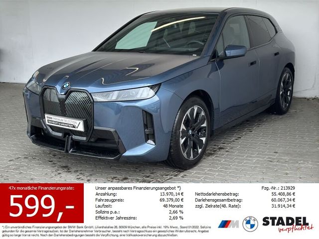 BMW iX xDrive45 M Sport Navi.LED.ACC.360°.AHK.KomfZg