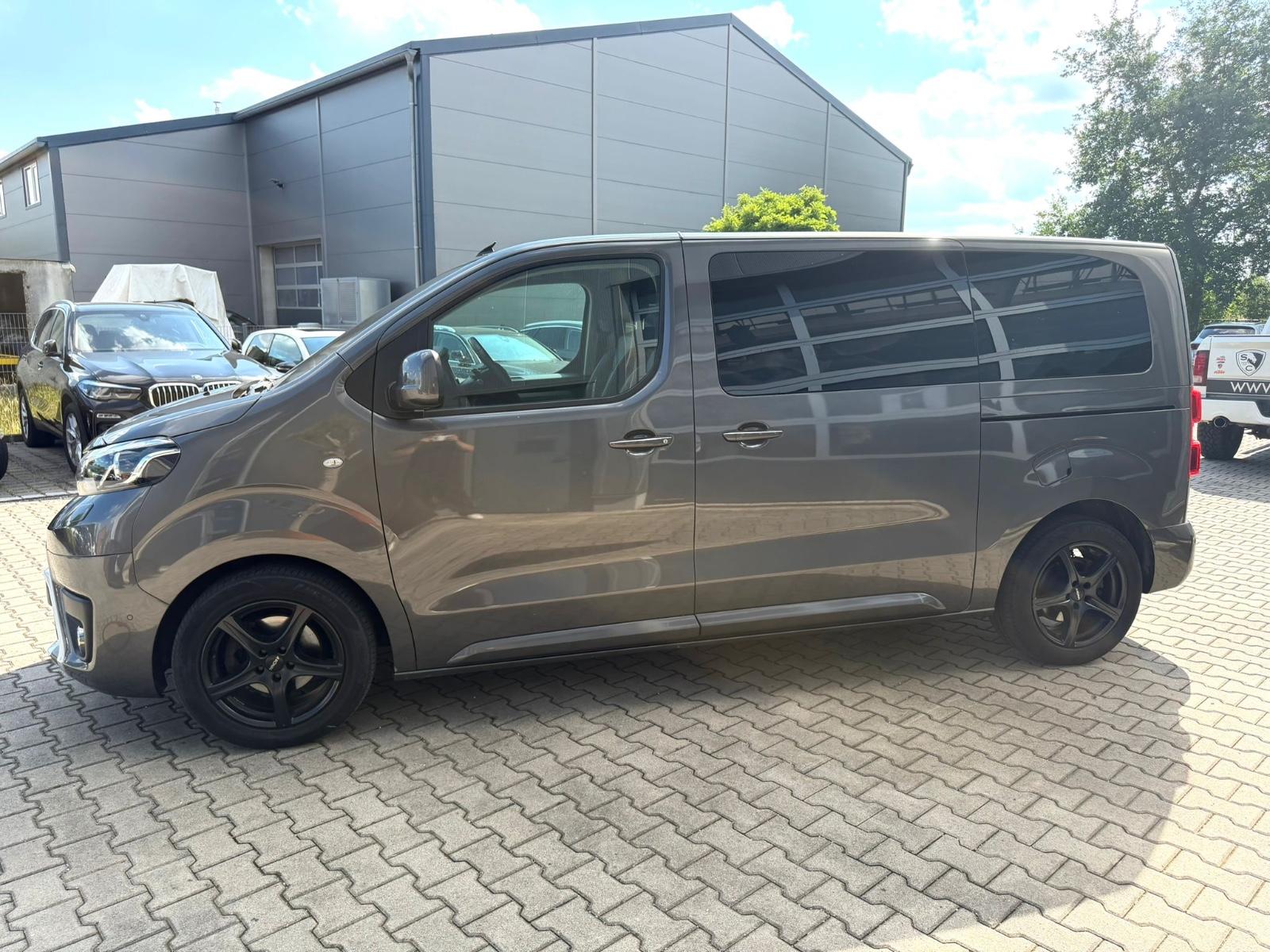 Toyota Proace Verso L1 Executive*PANO*StHz*7Sitzer