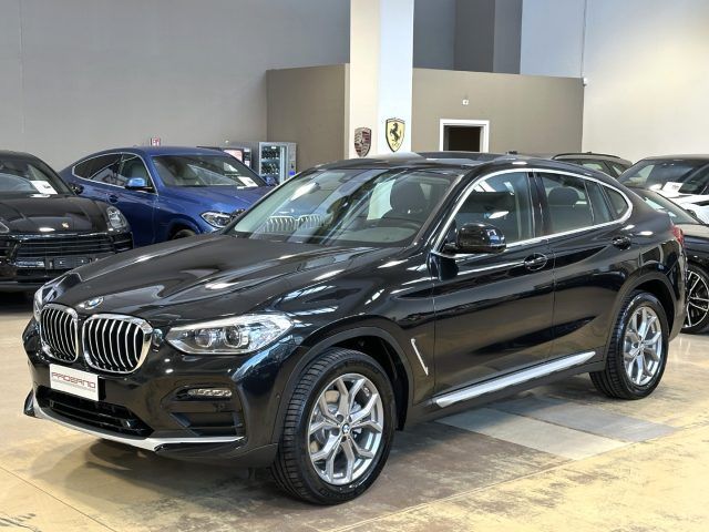 BMW X4 xDrive20d 48V xLine - 19" - Camera - Keyl