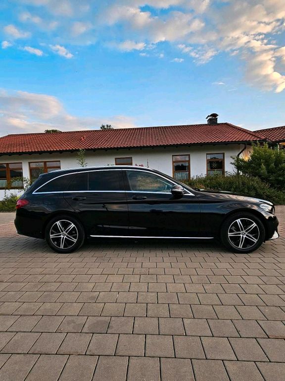 Image of Mercedes-Benz C 200