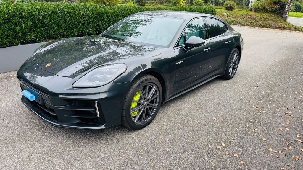 Porsche Panamera 4 E-Hybrid -NEU VOLL